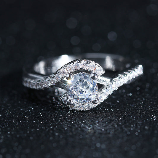 Niceshop - anello con zirconi incassati a griffe
